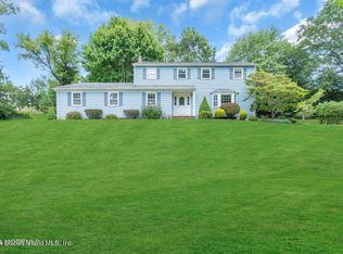 143 Ivy Hill Rd, Red Bank, NJ 07701