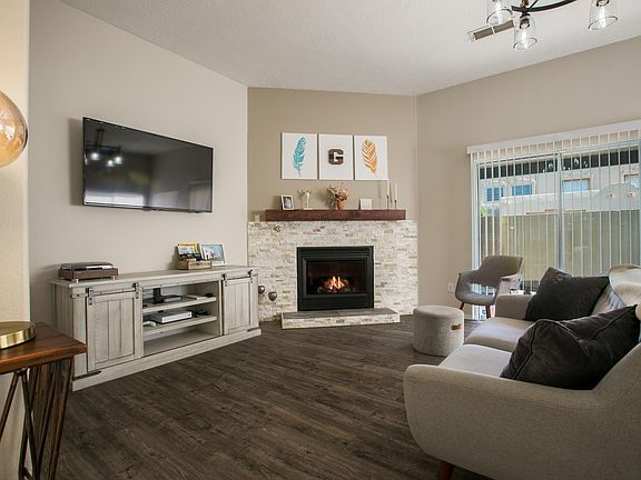 5th image of 11249 Campo Del Sol Ave NE