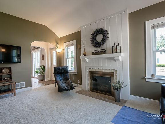 4th image of 852 Mayhew Wood Dr SE