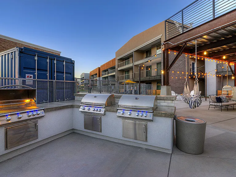 District Lofts — Photo 15