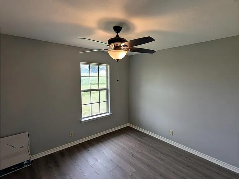 3521 Highway 105 E — Photo 6