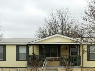 304 Austin St, Ingram, TX 78025