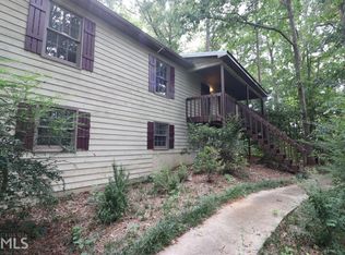 251 Indian Hills Dr, Dallas, GA 30157