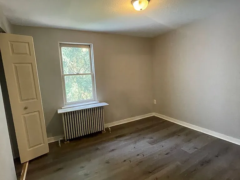 501 Marie Ave - (22200) — Photo 10