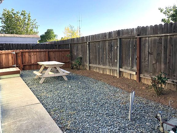5th image of 7855 Cottonwood Ln Unit 12