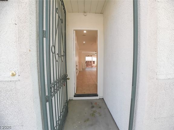2nd image of 2413 Brockton Way