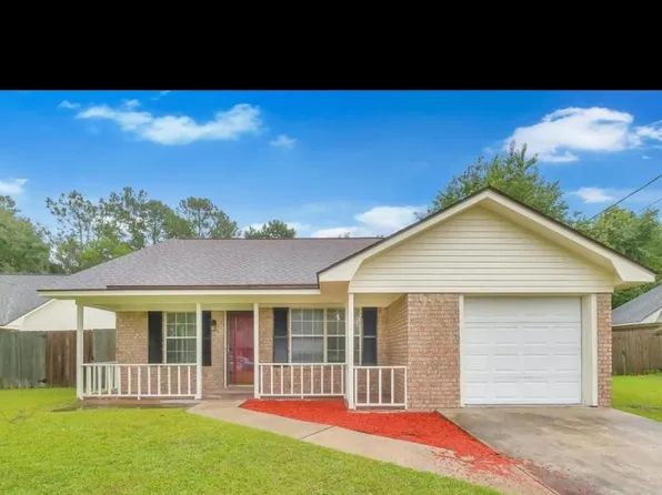 742 Timber Ridge Trl, Hinesville, GA 31313