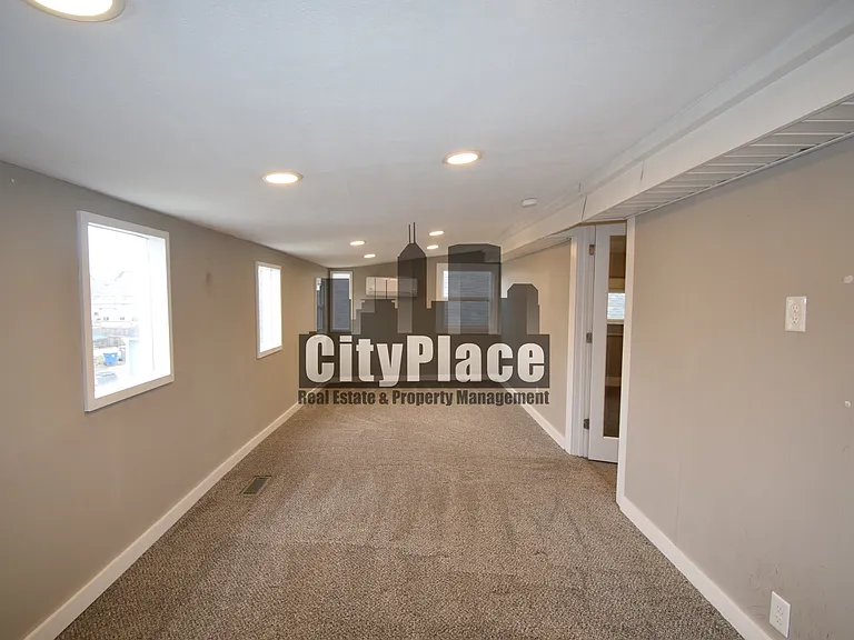 1548 Lexington Ave — Photo 26