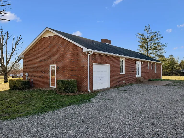 353 Branham Mill Rd — Photo 51