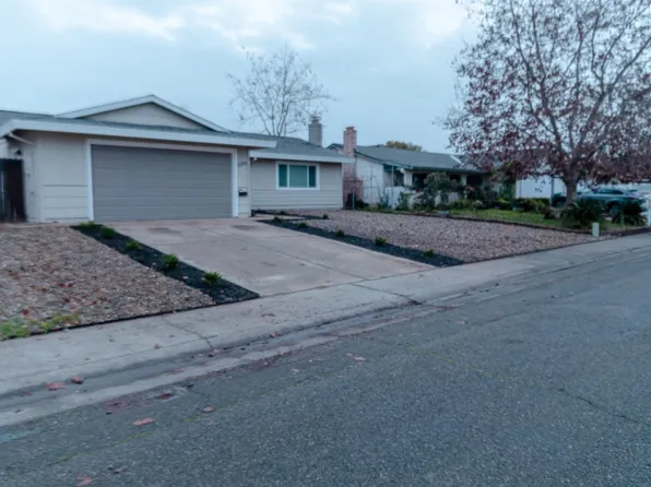 3305 Glenmoor Drive, Sacramento, CA 95827