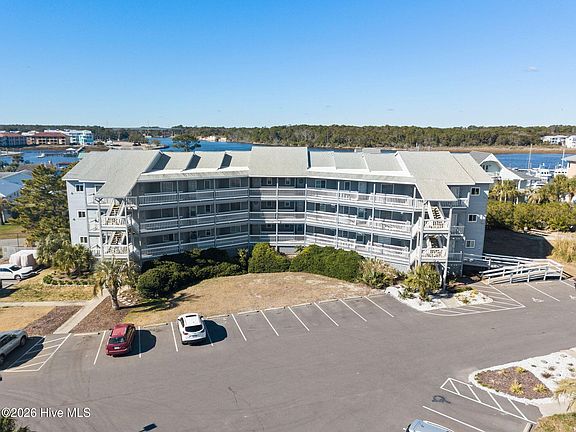 3rd image of 400 Virginia Avenue Unit 204b