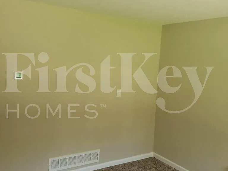 6741 Fallawater Cir — Photo 2