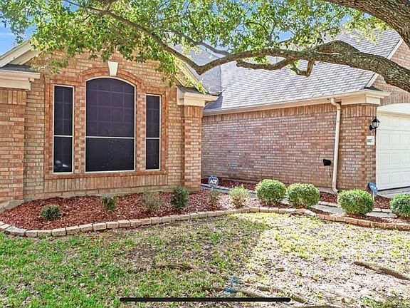 3rd image of 6907 Oakbranch Manor Ln