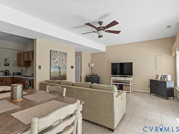 11409 Friars Walk Ct — Photo 5