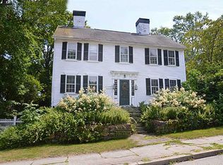 40 Division St, East Greenwich, RI 02818