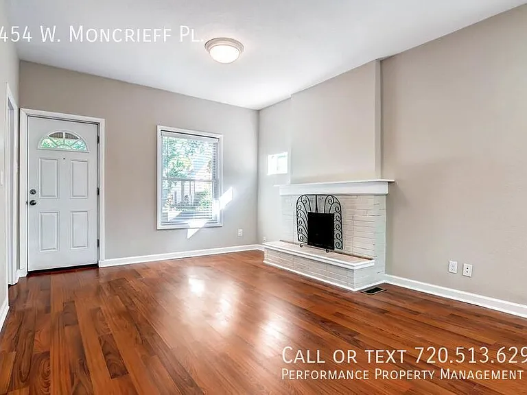 3454 W Moncrieff Pl — Photo 2