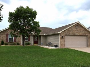 3703 Crocodile Dr, Columbia, MO 65202