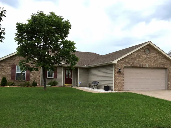 3703 Crocodile Dr, Columbia, MO 65202