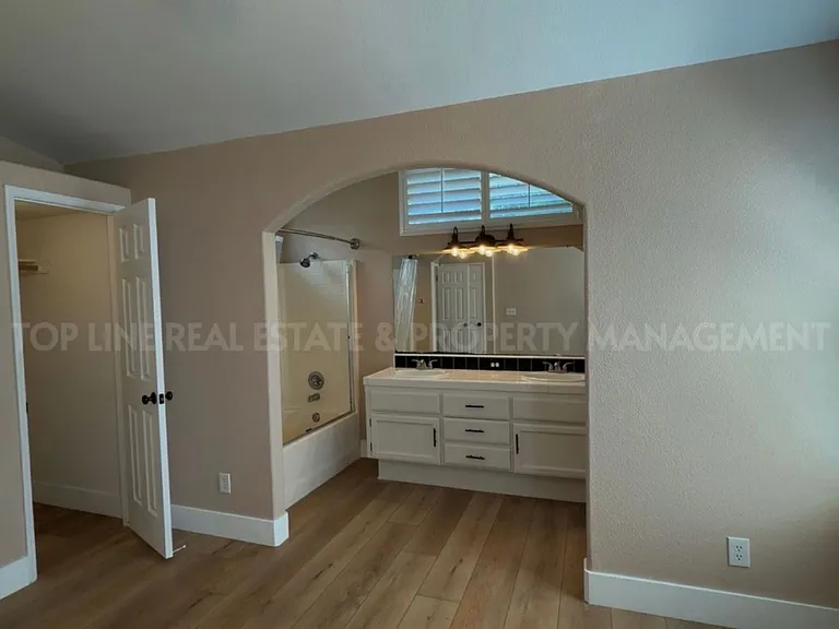520 Pepper Dr — Photo 8