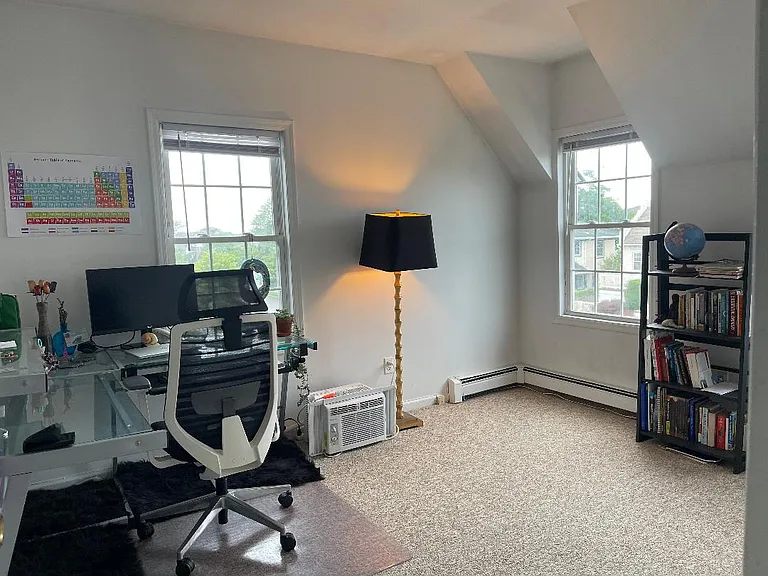 420 W Fulton St — Photo 12