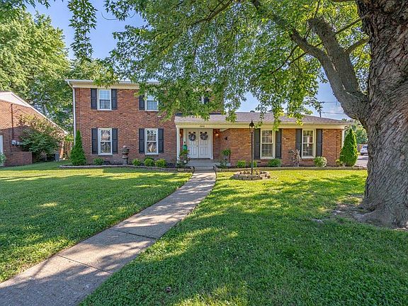 4th image of 1646 Springdale Dr