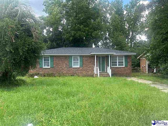 2nd image of 512 Palm Cir