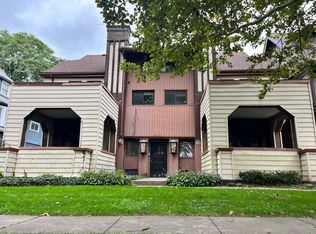 304 Dartmouth St, Rochester, NY 14607