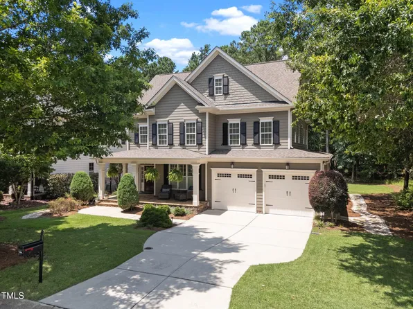 564 Wanderview Ln, Holly Springs, NC 27540