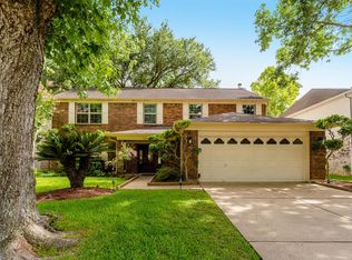 1931 Old Dixie Dr, Richmond, TX 77406