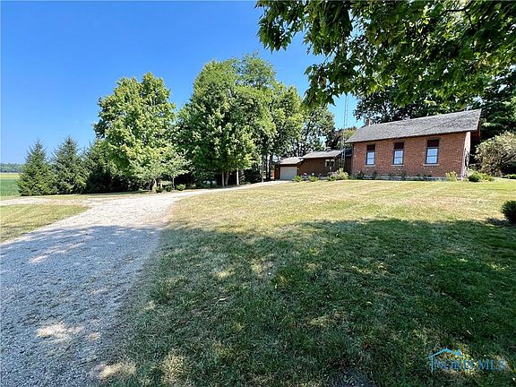 2nd image of 1875 W County Road 6