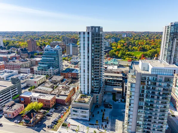 55 Duke St W #322, Kitchener, ON N2H 0C9