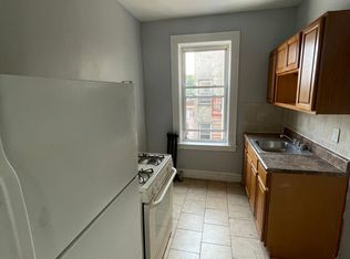 96 Hillcrest Ter APT 10, East Orange, NJ 07018