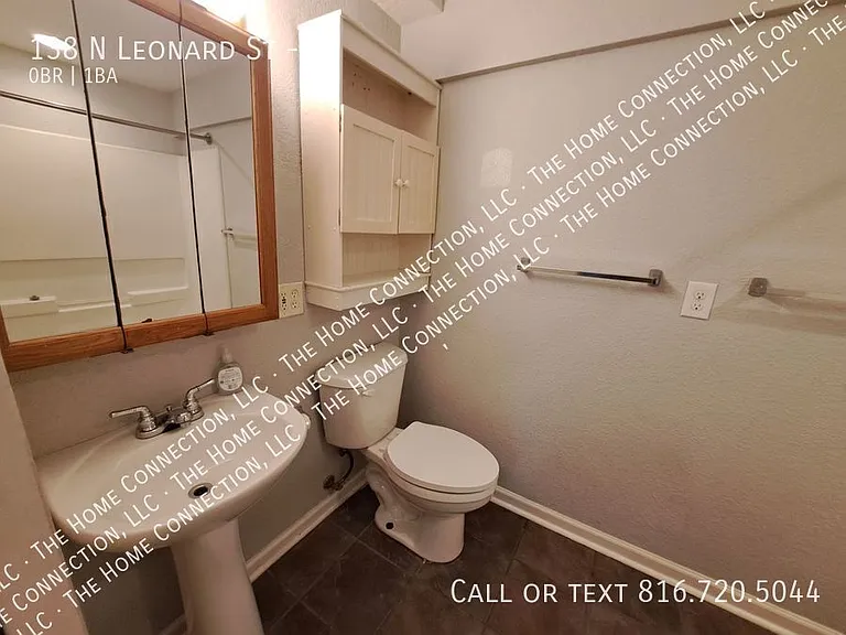 138 N Leonard St #5 — Photo 10