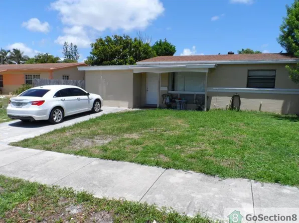 321 NE 26th Ct, Pompano Beach, FL 33064