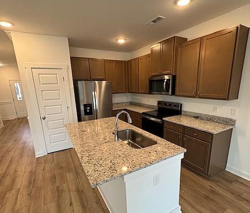 4th image of 7565 Discovery Point Dr NW