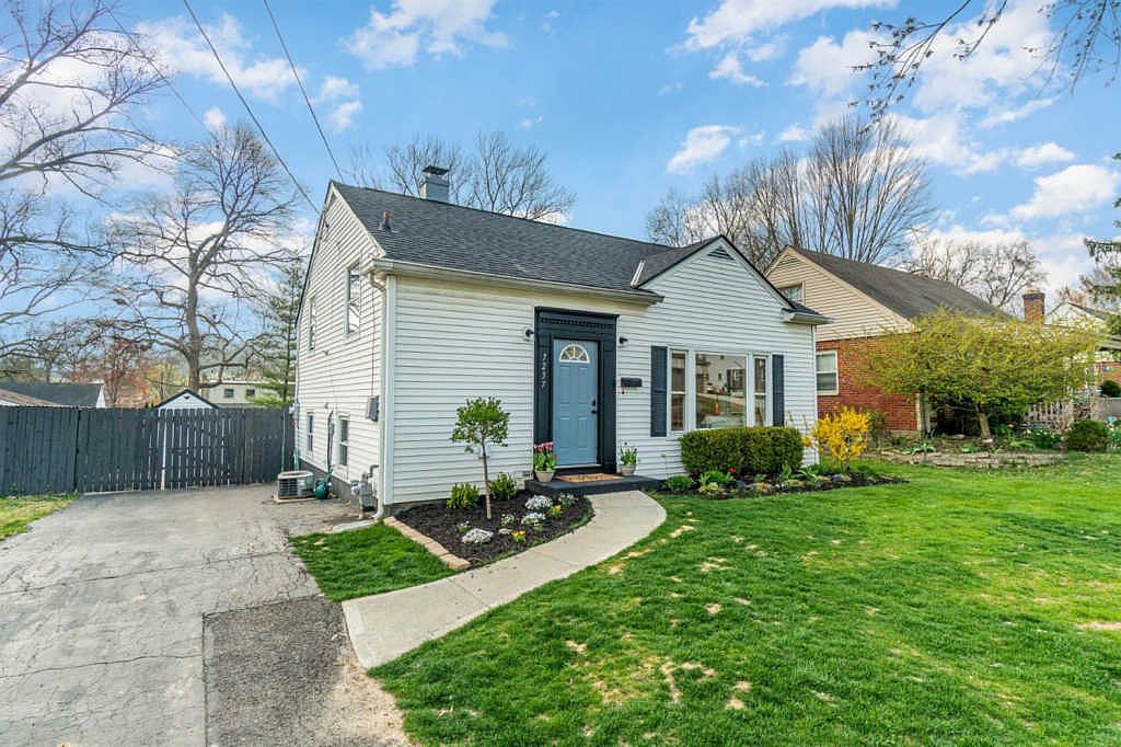 7237 Rita Ln, Cincinnati, OH 45243 | Zillow