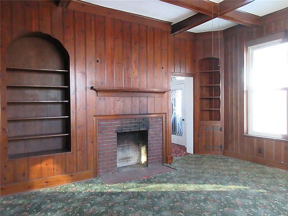 5th image of 119 Porter St