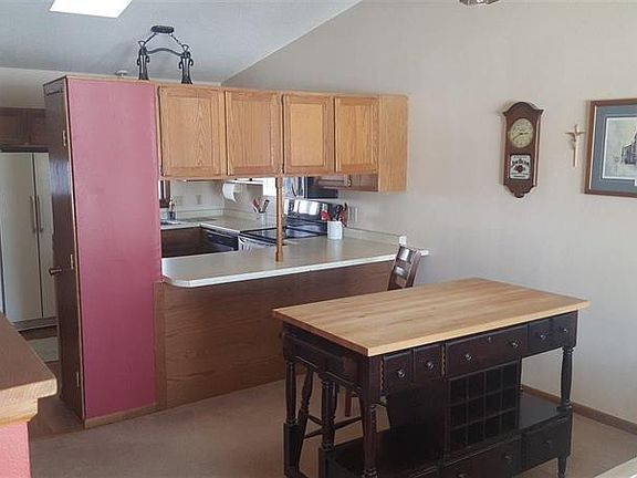 5th image of 6109G Shamrock Dr
