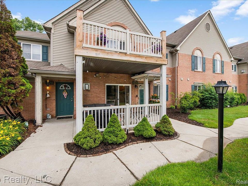 1st image of 426 Marigold Cir