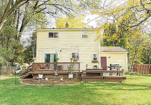 2nd image of 3019 Arcadia Dr