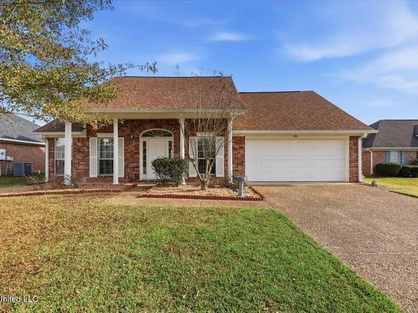 202 Cherry Bark Dr, Brandon, MS 39047