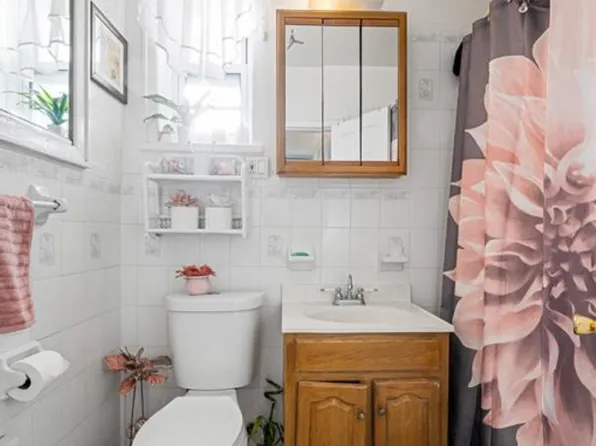 48 Vansiclen Avenue image 14 of 27