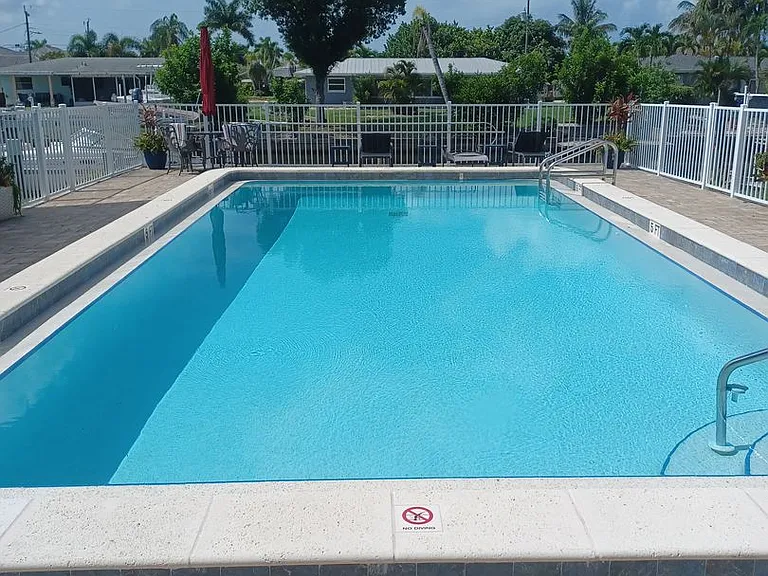 208 Cape Coral Pkwy E #107 — Photo 1