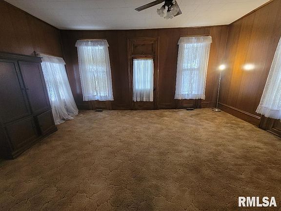 4th image of 500 E Saint Charles Ave
