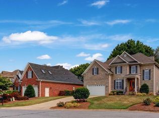 4925 Fox Chase Rd, Greensboro, NC 27410