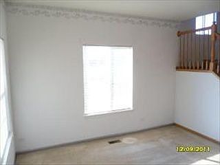 3rd image of 2204 Rebecca Cir