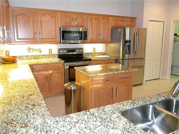 4th image of 8610 Egret Point Ct