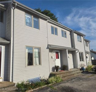 5 Marisa Ln, Providence, RI, 02904