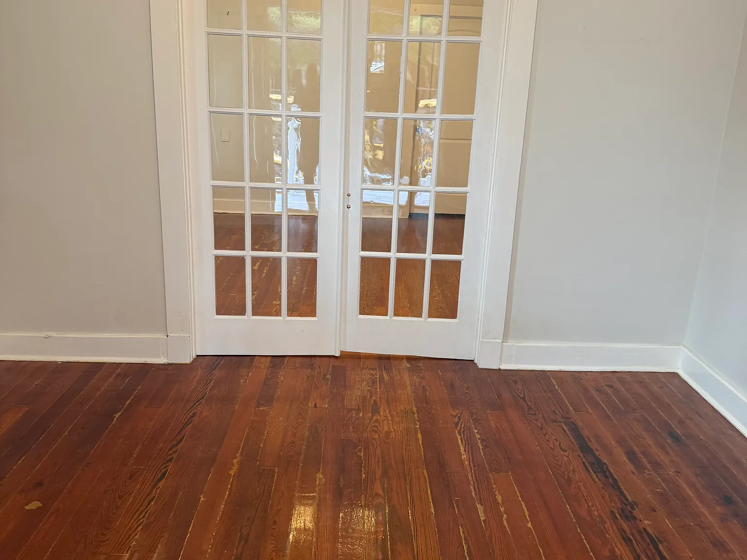 6504 Memphis St — Photo 1