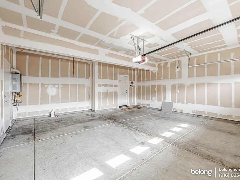 9773 Philta Way — Photo 43